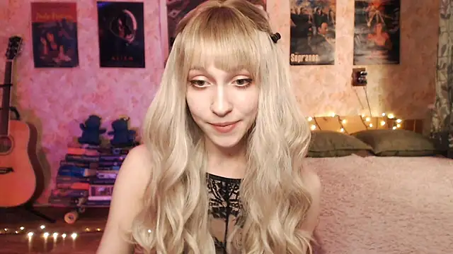 Friendly Ellie online show from January 9, 2025, 3:15 am