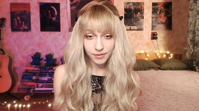 Friendly Ellie online show from January 9, 2025, 12:14 am