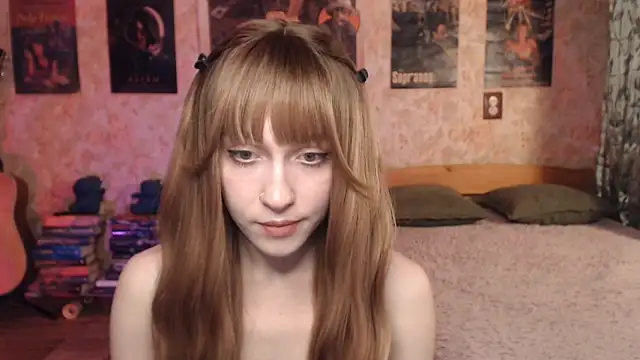 Snapshot of Friendly_Ellie chatting on February 27, 2026, 1:22 pm Friendly Ellie online show from February 27, 2026, 1:22 pm