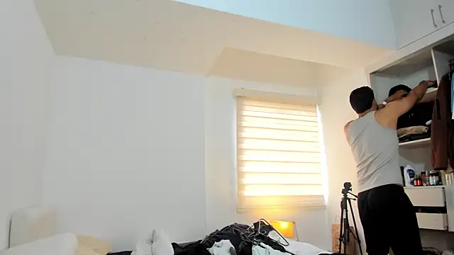 Snapshot of Justyn_Torres chatting on October 16, 2025, 2:03 pm Justyn Torres online show from October 16, 2025, 2:03 pm