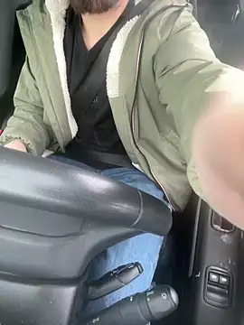 Snapshot of agitnizci13 chatting on February 12, 2026, 10:48 am agitnizci13 online show from February 12, 2026, 10:48 am