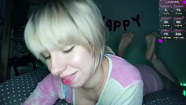 cruellagoth666 online show from December 2, 2024, 3:42 pm