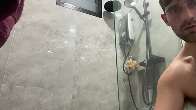 lukegunn online show from April 12, 2026, 10:46 pm