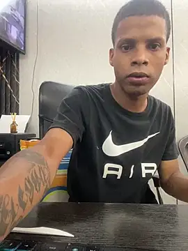 XWillianSmithX online show from September 24, 2025, 5:30 pm
