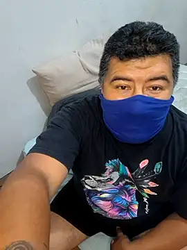 Calamaco07 online show from December 14, 2025, 6:52 am