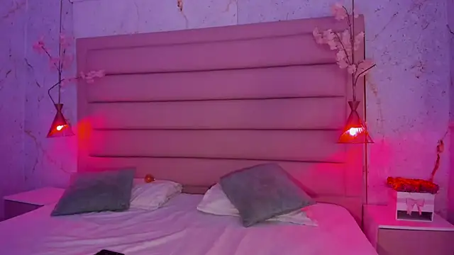 Snapshot of IvySanders1 chatting on September 24, 2025, 12:55 pm IvySanders1 online show from September 24, 2025, 12:55 pm