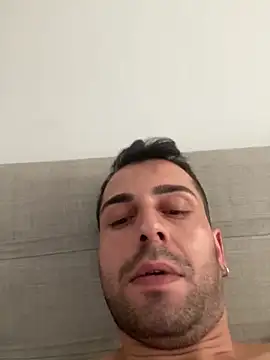 Emre-34 online show from November 6, 2025, 7:01 am