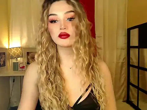 Snapshot of ObsessionAmber chatting on September 15, 2025, 1:44 pm ObsessionAmber online show from September 15, 2025, 1:44 pm