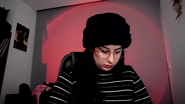 Scarlett Sen online show from October 25, 2025, 2:07 pm