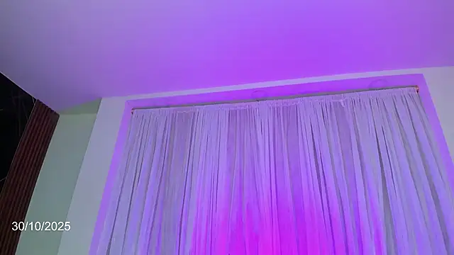 Snapshot of jaddyk_ chatting on October 30, 2025, 9:44 pm jaddyk  online show from October 30, 2025, 9:44 pm