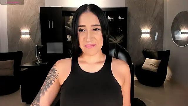 Snapshot of NickyLawson chatting on October 24, 2025, 4:44 am NickyLawson online show from October 24, 2025, 4:44 am