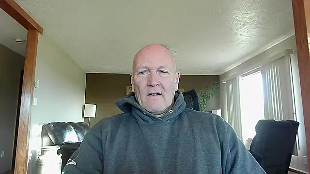 BasicAnt online show from October 29, 2025, 2:49 pm