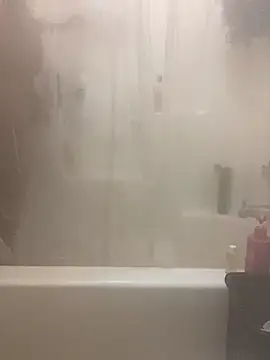 Snapshot of dro6969 chatting on December 25, 2024, 5:26 am dro6969 online show from December 25, 2024, 5:26 am