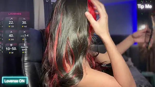 UrdreamTSgirl online show from October 25, 2025, 10:25 am