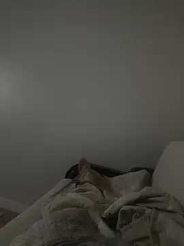 MAHKE12 online show from October 5, 2025, 10:33 pm