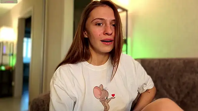 Snapshot of LovelyKatea chatting on October 20, 2025, 12:17 pm LovelyKatea online show from October 20, 2025, 12:17 pm