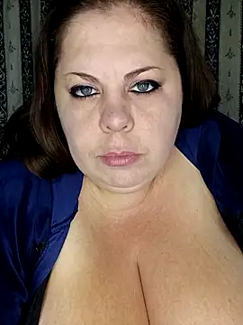 Snapshot of Ginabig chatting on October 9, 2025, 6:25 am Ginabig online show from October 9, 2025, 6:25 am