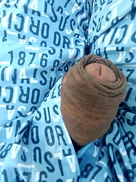 bigbonercoming online show from April 15, 2026, 2:39 am