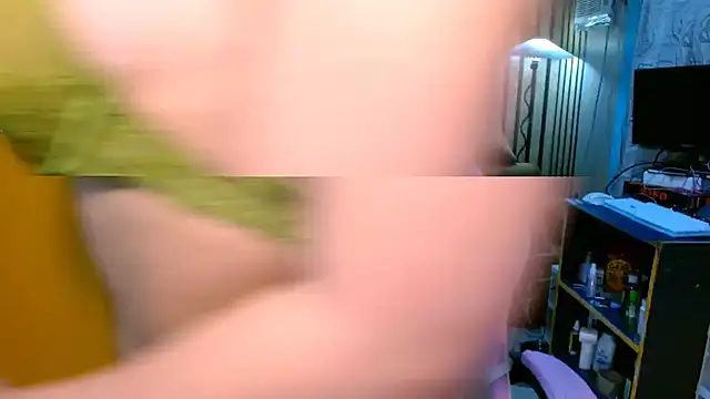 UrSweetKatCakes online show from October 14, 2025, 11:58 pm