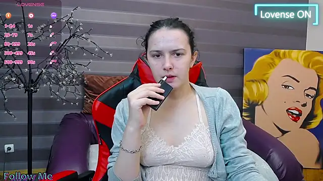 iris nikhols online show from January 28, 2025, 9:08 pm