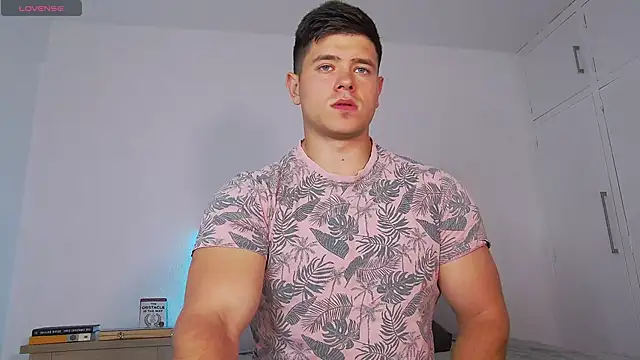 Arilas  online show from April 23, 2026, 7:15 am