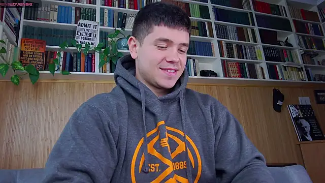 Snapshot of Arilas_ chatting on September 26, 2025, 7:04 am Arilas  online show from September 26, 2025, 7:04 am