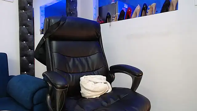 Snapshot of kimberlybirdx chatting on September 21, 2025, 5:18 pm kimberlybirdx online show from September 21, 2025, 5:18 pm