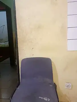 Snapshot of vannycov chatting on September 28, 2025, 2:57 pm vannycov online show from September 28, 2025, 2:57 pm