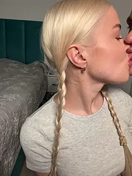 Bad Hot Teacher online show from April 5, 2026, 6:47 pm