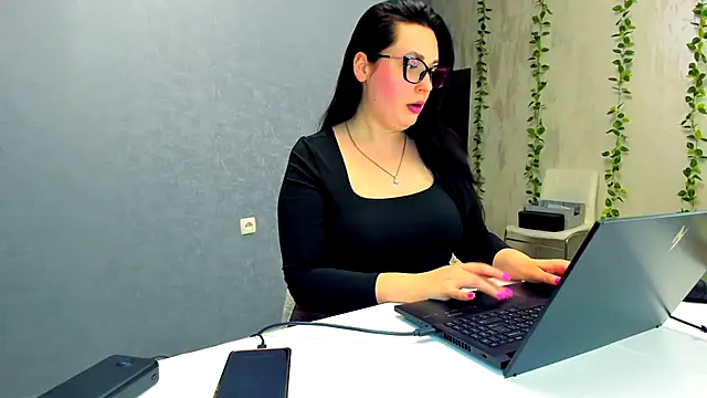 WorshipLilit online show from March 20, 2026, 6:53 pm