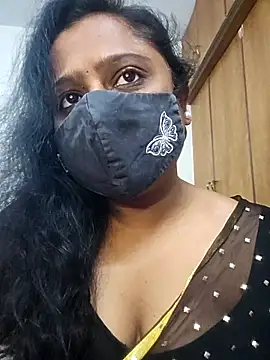 Snapshot of sexynayan23 chatting on October 3, 2025, 11:56 am sexynayan23 online show from October 3, 2025, 11:56 am