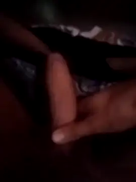 Snapshot of Emanuel45js chatting on March 19, 2025, 7:49 pm Emanuel45js online show from March 19, 2025, 7:49 pm