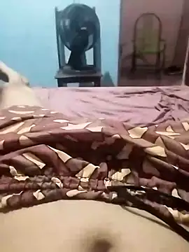 Snapshot of Emanuel45js chatting on February 27, 2025, 6:09 pm Emanuel45js online show from February 27, 2025, 6:09 pm