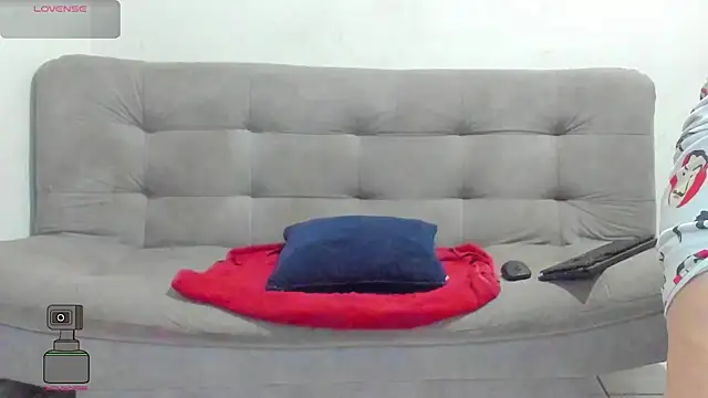 electraaxx online show from April 2, 2026, 1:35 am