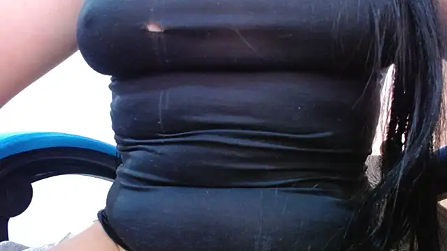 Snapshot of klylls_squirt_ chatting on September 16, 2025, 7:04 pm klylls squirt online show from September 16, 2025, 7:04 pm