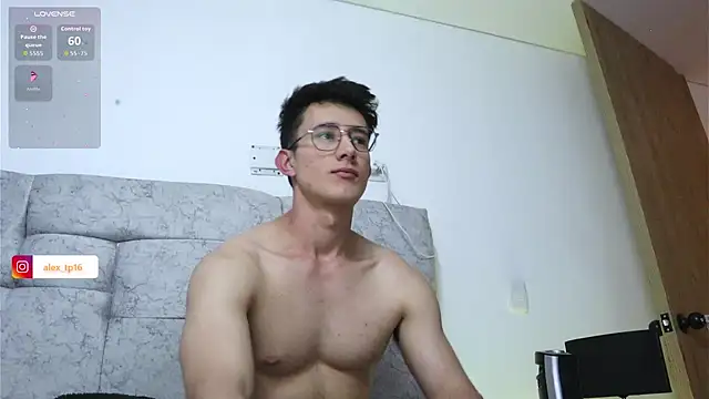 Snapshot of _Alexxx chatting on October 1, 2025, 10:57 pm Alexxx online show from October 1, 2025, 10:57 pm