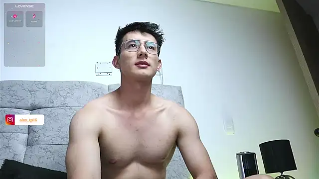 Snapshot of _Alexxx chatting on September 30, 2025, 11:33 pm Alexxx online show from September 30, 2025, 11:33 pm