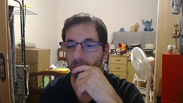 Snapshot of steph19x5 chatting on November 25, 2025, 6:19 pm steph19x5 online show from November 25, 2025, 6:19 pm