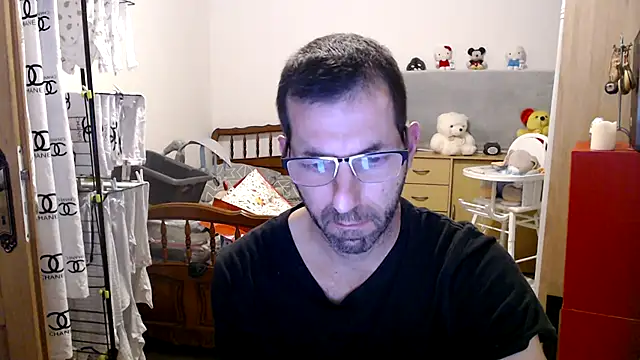 steph19x5 online show from January 5, 2025, 6:02 pm