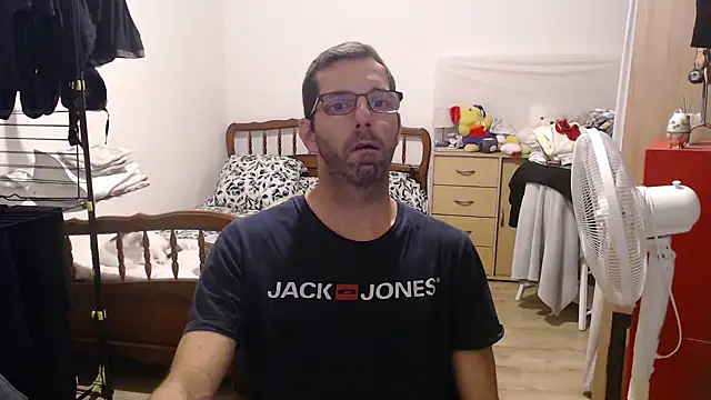 Snapshot of steph19x5 chatting on September 24, 2025, 7:15 am steph19x5 online show from September 24, 2025, 7:15 am