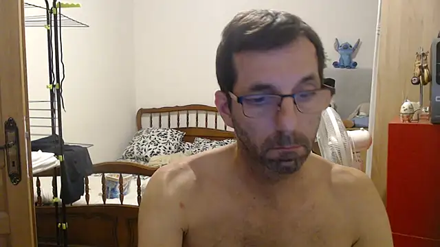 Snapshot of steph19x5 chatting on October 22, 2025, 6:29 pm steph19x5 online show from October 22, 2025, 6:29 pm