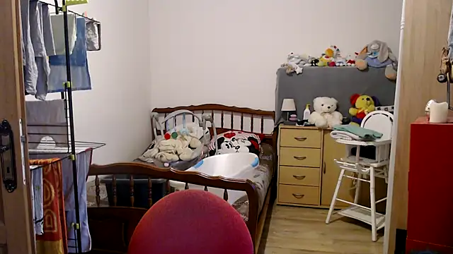 steph19x5 online show from March 13, 2025, 5:50 pm