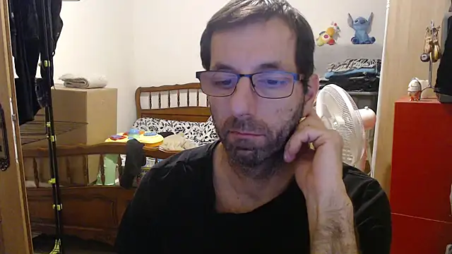 Snapshot of steph19x5 chatting on November 17, 2025, 10:25 pm steph19x5 online show from November 17, 2025, 10:25 pm