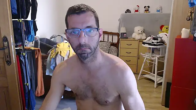 steph19x5 online show from January 5, 2025, 11:48 am