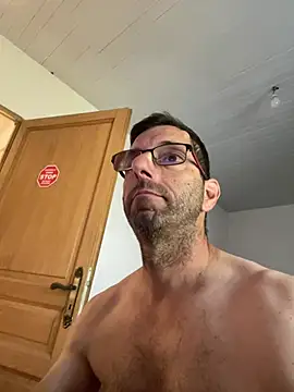steph19x5 online show from May 16, 2026, 7:40 am