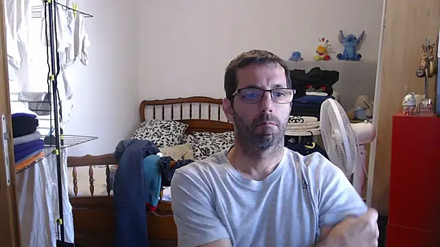 Snapshot of steph19x5 chatting on October 26, 2025, 8:37 am steph19x5 online show from October 26, 2025, 8:37 am