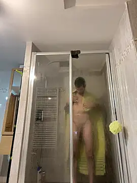 Snapshot of steph19x5 chatting on January 12, 2026, 6:42 am steph19x5 online show from January 12, 2026, 6:42 am