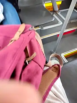 Snapshot of Hottoyboy2 chatting on October 3, 2025, 4:19 pm Hottoyboy2 online show from October 3, 2025, 4:19 pm