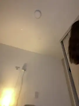 Little Amber6 online show from March 5, 2026, 11:43 pm