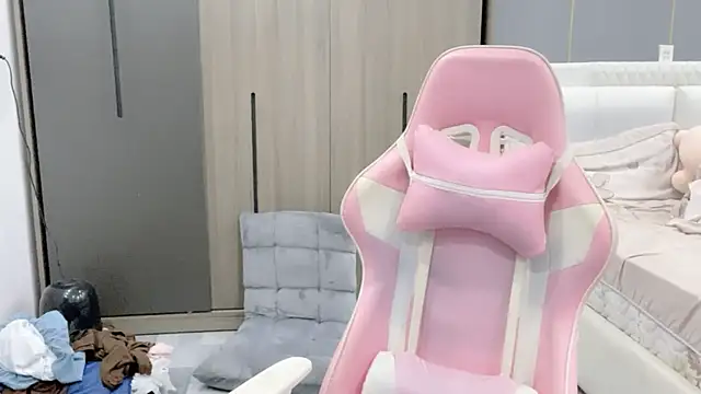 ANNA102 online show from February 28, 2026, 8:03 am